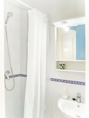 Un baño de Precioso apartamento con jardín en Mojacar playa
