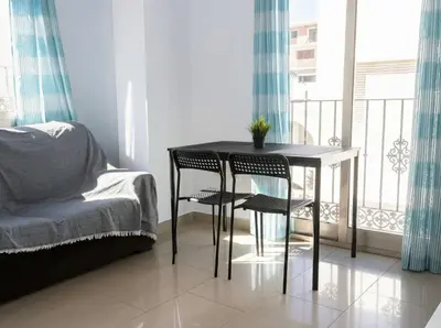 Zona de estar de Apartamento Moderno junto al Paseo y playa en Garrucha 1A