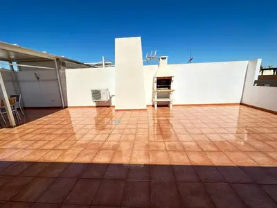 Un balcón o terraza de Alborada Ático - junto a playa
