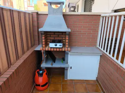 Plano de Estudio con terraza junto al mar