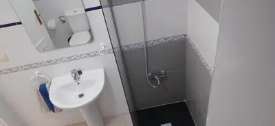 Un baño de Vera Ciao Parque