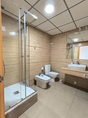 Un baño de APARTAMENTO TURISTICO 1ºE CARLOS III - Cerca de la playa