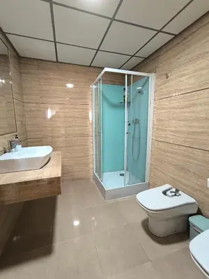 Un baño de APARTAMENTO TURISTICO 2ºA CARLOS III - Cerca de la playa