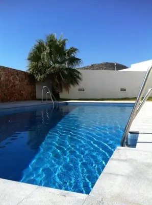 Piscina en o cerca de Bergantin