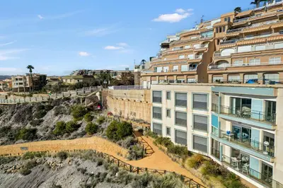 Edificio en el que se encuentra el apartamento