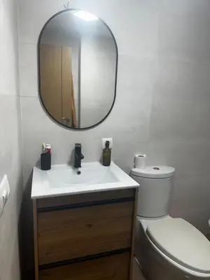 Un baño de Piso Adrimar