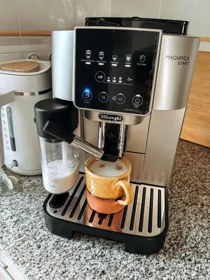 Utensilios para hacer té y café en Appartement de luxe vue mer imprenable Mojacar Playa