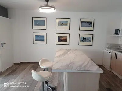Una cocina o zona de cocina en Bahia de Vera Apartamento Paraiso