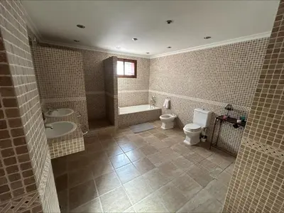 Un baño de Desert Springs Golf Course and Resort, Almería, Spain, 11 The Powderhorn
