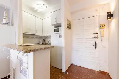 Una cocina o zona de cocina en AlmeriaSuite Impressive Beach Views