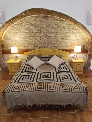 Cama o camas de una habitación en Nick's Cave, Bed and Breakfast with a difference