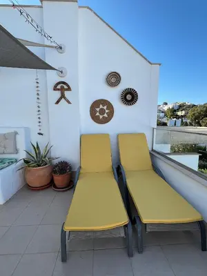 Un balcón o terraza de Cozy new penthouse apartment Cantal Homes