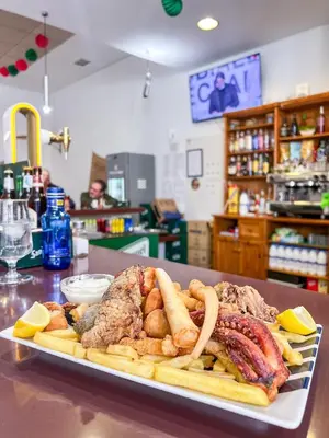 Comida en o cerca de este apartamento