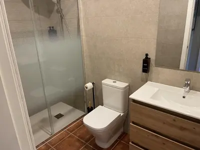 Un baño de Parque Vera 5