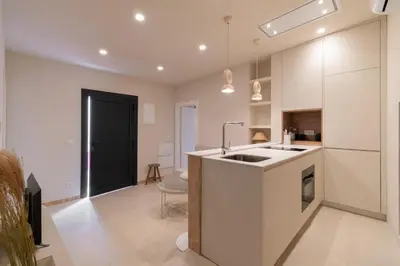 Una cocina o zona de cocina en Casa con Encanto y Futbolín junto a la Playa - By Aloha Palma