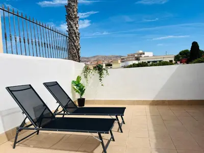 Un balcón o terraza de Apartamento Almeria Playa