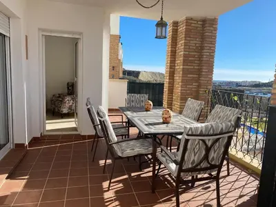 Un balcón o terraza de 2 Bedroom - Veranda Agua Vera Playa - Sleeps 4 - R858