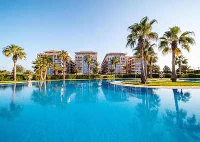 Piscina en o cerca de Sea Views Appartment Almerimar 2D