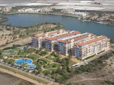 Vista de un río cerca de este apartamento