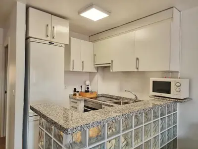 Una cocina o zona de cocina en Apto RAYO DE SOL, primera línea playa, Cabo de Gata