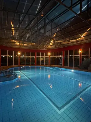 Piscina en o cerca de EL ESCONDITE Bahía de Vera Naturista