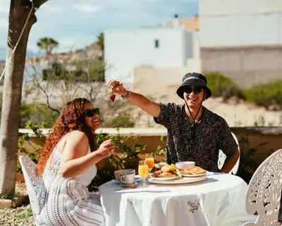 Comida en o cerca de esta villa