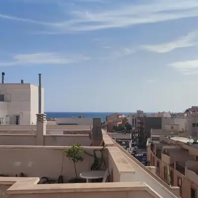 Céntrico Apartamento a Pasos del Castillo y la Playa