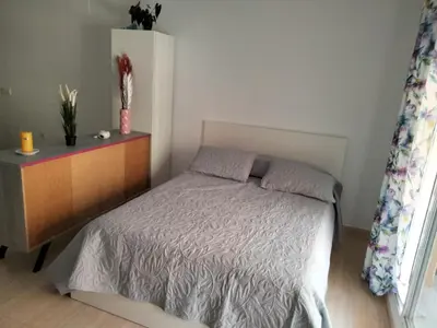 Cama o camas de una habitación en Roquetas