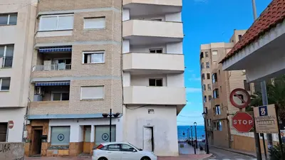 Edificio en el que se encuentra el apartamento