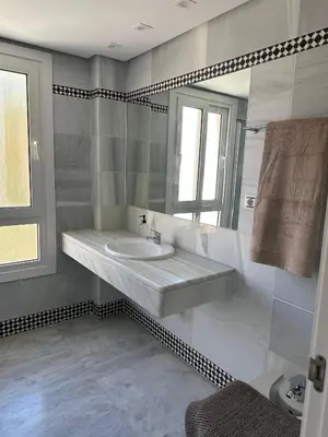 Un baño de Sol Puerto Apartamento en Almerimar