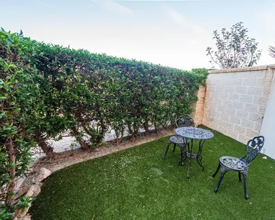 Jardín al aire libre en The Garden Apartment