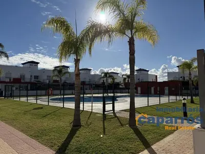 Piscina en o cerca de Chalet El Coto Vera Playa, Tres dormitorios, Urbanización Piscina, Terraza, Sótano, Garaje