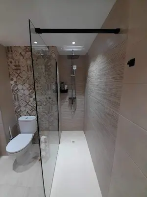 Un baño de Kustdroom
