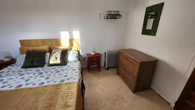 Cama o camas de una habitación en Casita-1 To 5Guests-Pool-Patio-Bbq-Parking