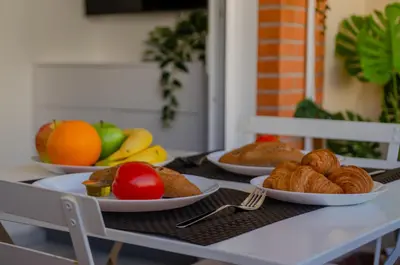 Comida en o cerca de este apartamento