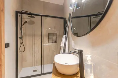 Un baño de RentitSpain - Laujar de Andarax - Casa Lavadero Historia y Confort