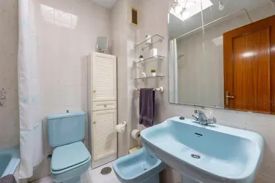 Un baño de Milan 5 Adosado familiar con jardín