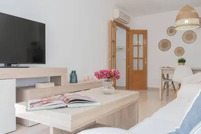 Una televisión o centro de entretenimiento en Apartamento Playa Pocico Aguadulce