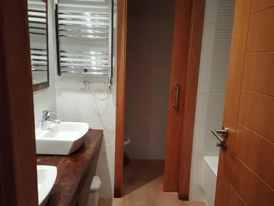 Un baño de Macenas apartamento perfecto para familias