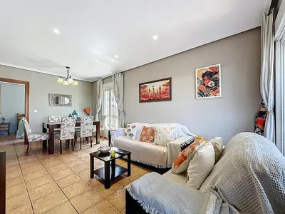 Zona de estar de VVR Bajo 3 Dormitorios con Jardin y Piscinas