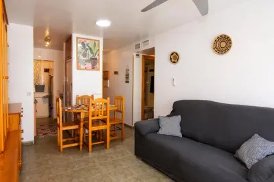 Zona de estar de Apartamento céntrico Belquimar a pocos pasos de la playa