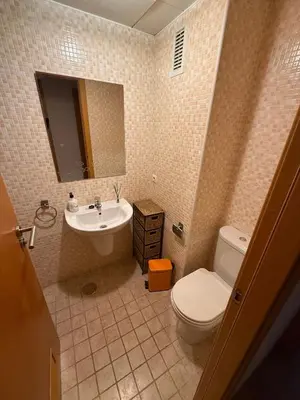 Un baño de Ático Roquetas