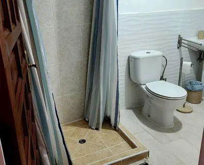 Un baño de Casita-1 To 7Guests-Private Pool-Patio-Bbq-Parking