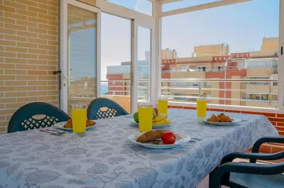 Comida en o cerca de este apartamento