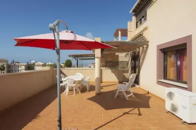 Un balcón o terraza de Águilas Excelente Alojamiento Collados Resort