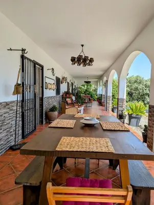 Plano de Casa rural para 4 personas, 2 dormitorios y terraza sombreada - El Cortijo Escondido, La Uva
