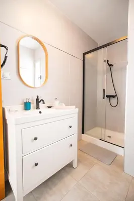 Un baño de Villa Oxigen