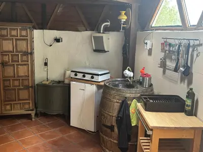Una cocina o zona de cocina en Pink Elephant