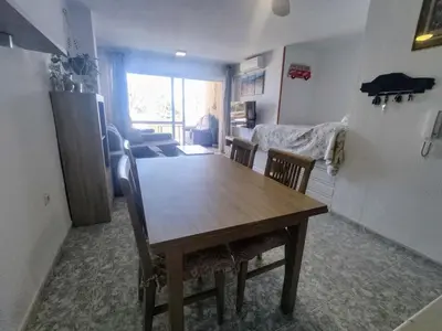 Zona de estar de Garage Gratis y en la Playa