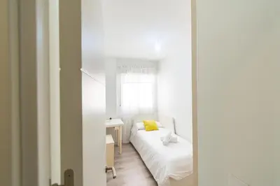 Cama o camas de una habitación en Avenida Principal muy cerca de la playa - By Aloha Palma
